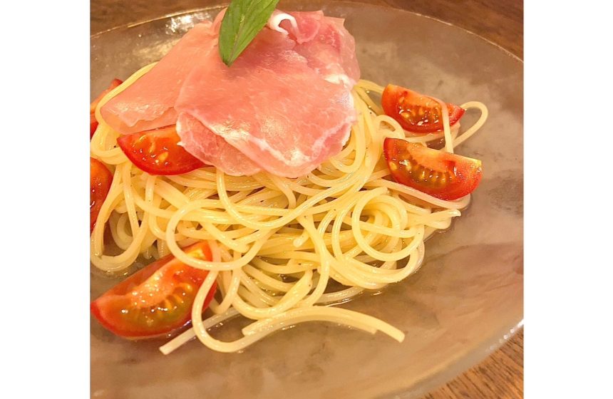 クリアでつくる冷製トマトパスタ